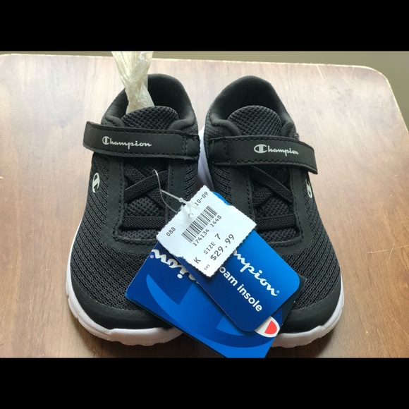 Toddler Champion Shoes - Picture 2 of 5